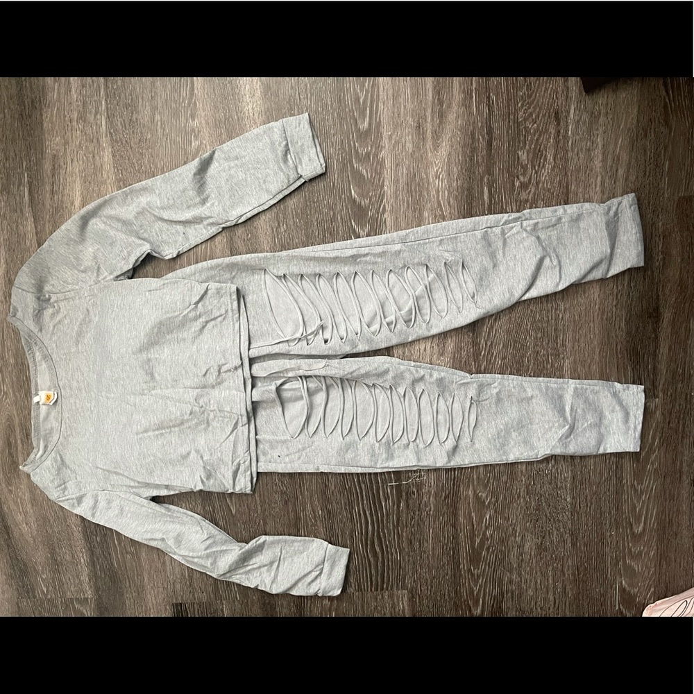 Shirt and sweats set